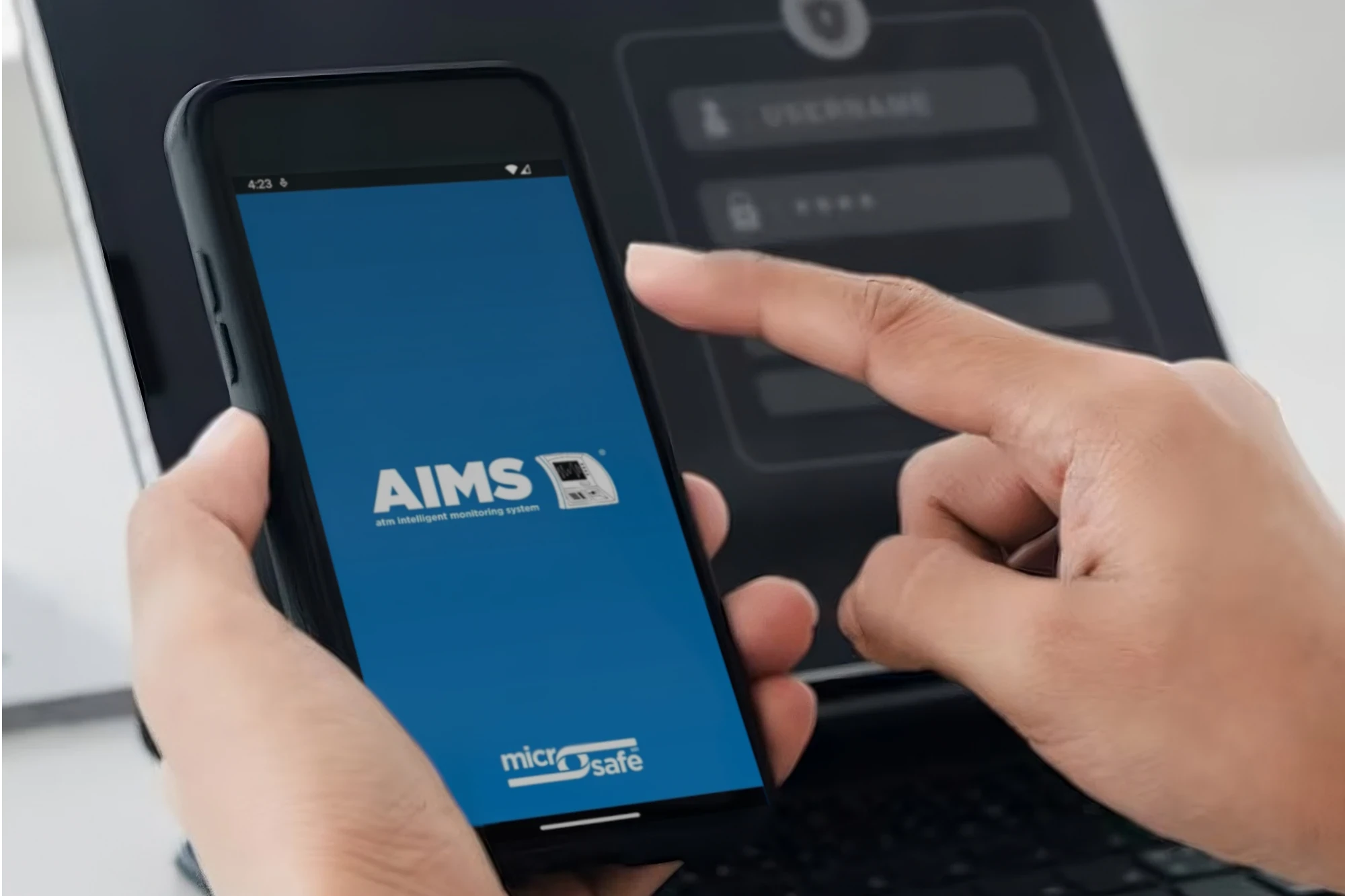 Pantalla de la APP móvil que muestra un código dinámico de un solo uso para aperturas controladas, interfaz para la gestión de accesos randómicos