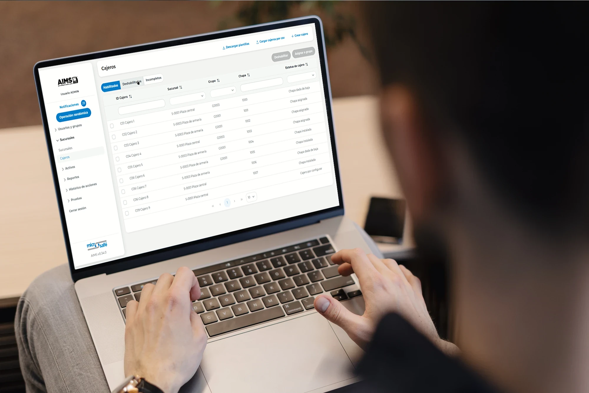 Plataforma AIMS para el monitoreo y control remoto, seguro y centralizado, de chapas de seguridad randómicas con alertas en tiempo real y autenticación segura.